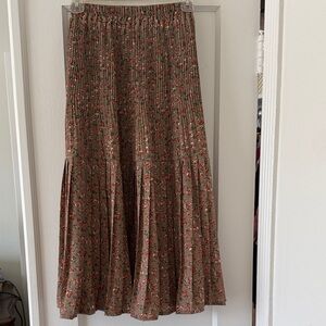 Brown Floral Pleated Women's Skirt